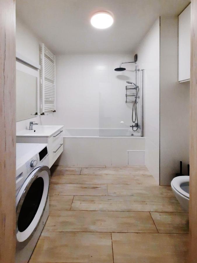 Primavera - Apartament Nad Rzeka - Parking W Cenie 弗罗茨瓦夫 外观 照片